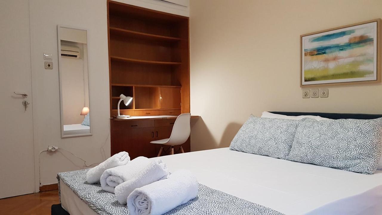 Apricot Apartment - Athens Center, 6 Bd, 2.5 Bath Exteriér fotografie